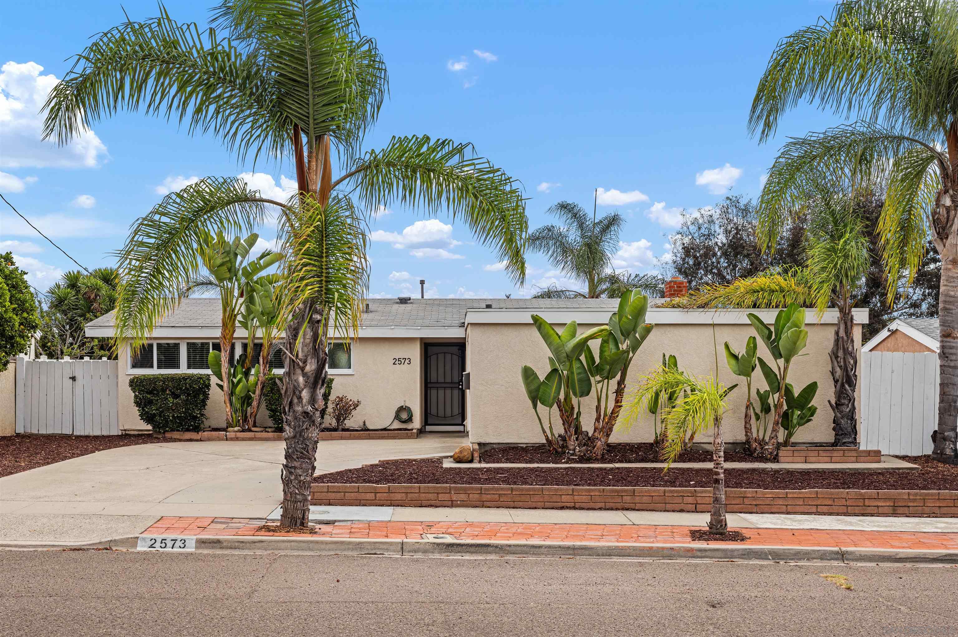 2573 Raymell Dr — photo