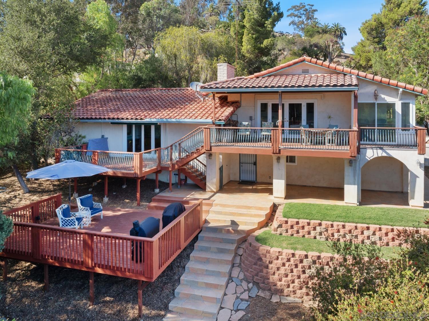 4488 La Canada — photo