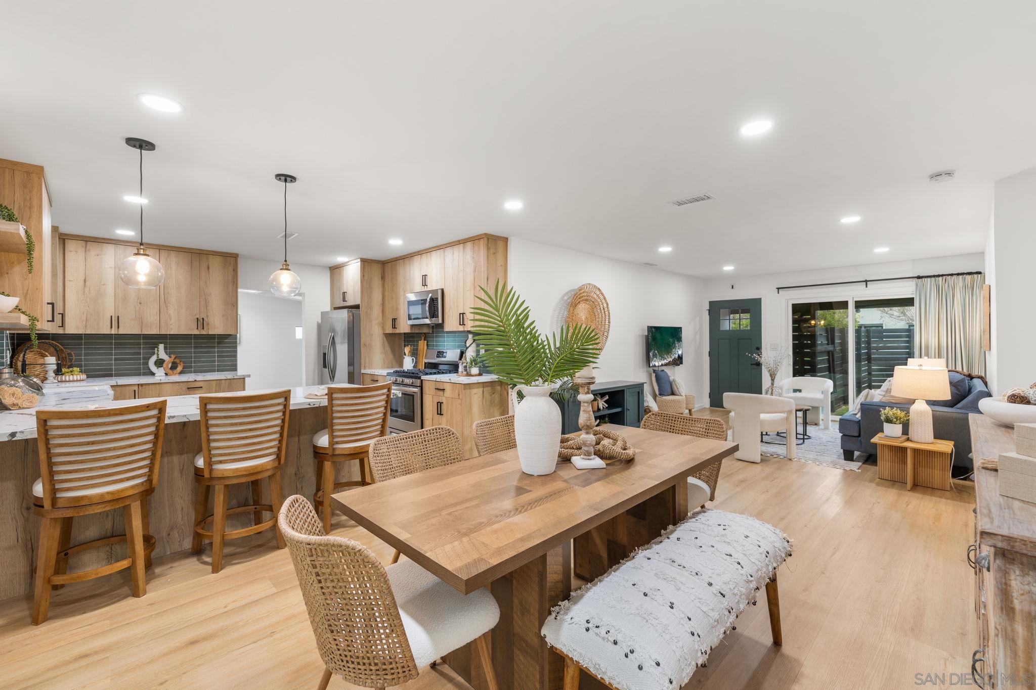 1626 Pacific Bch — photo