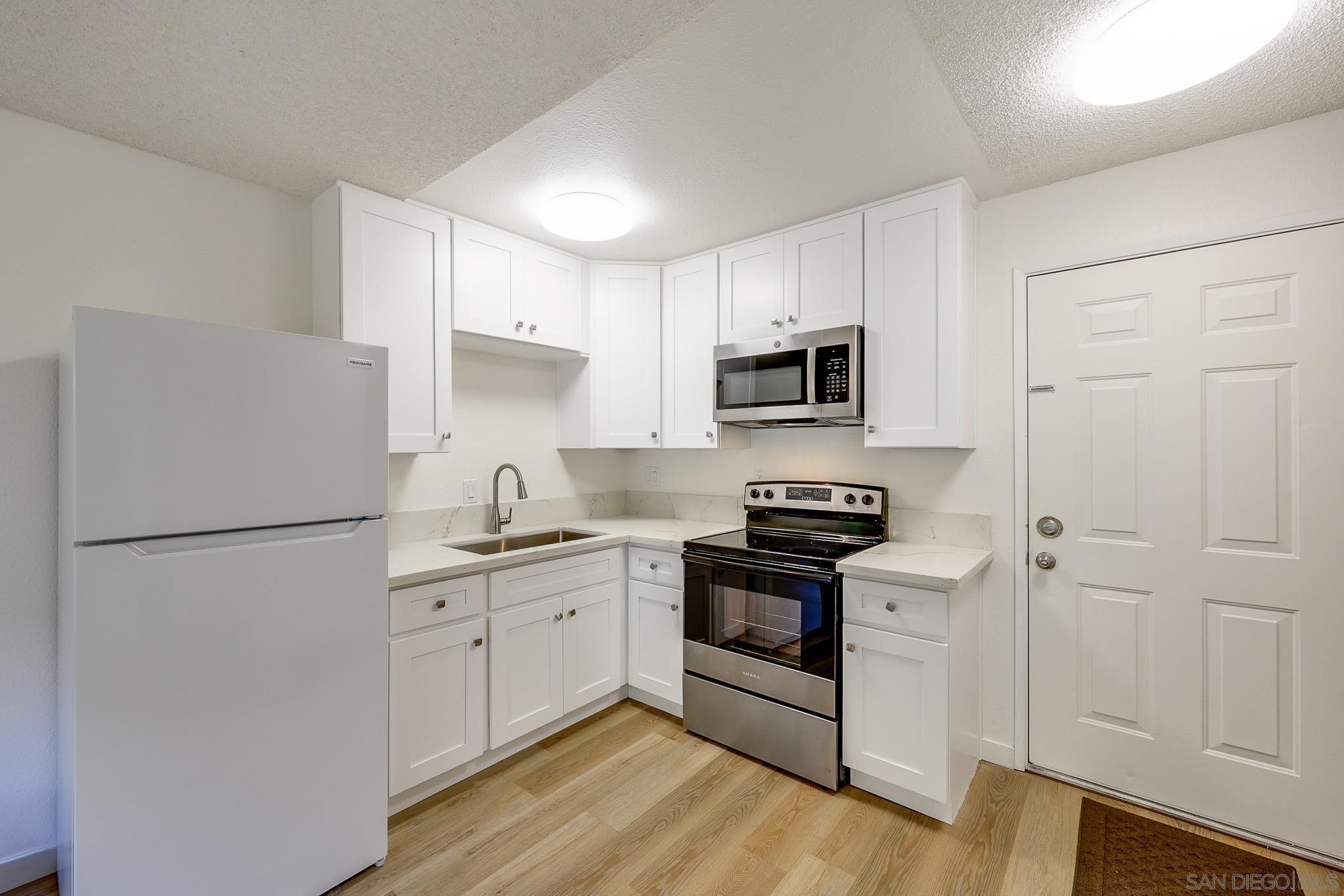 3786 Alabama St 201 — photo