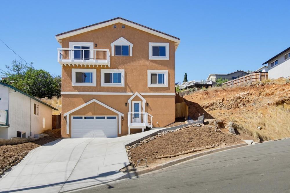 1302 La Presa Ave — photo