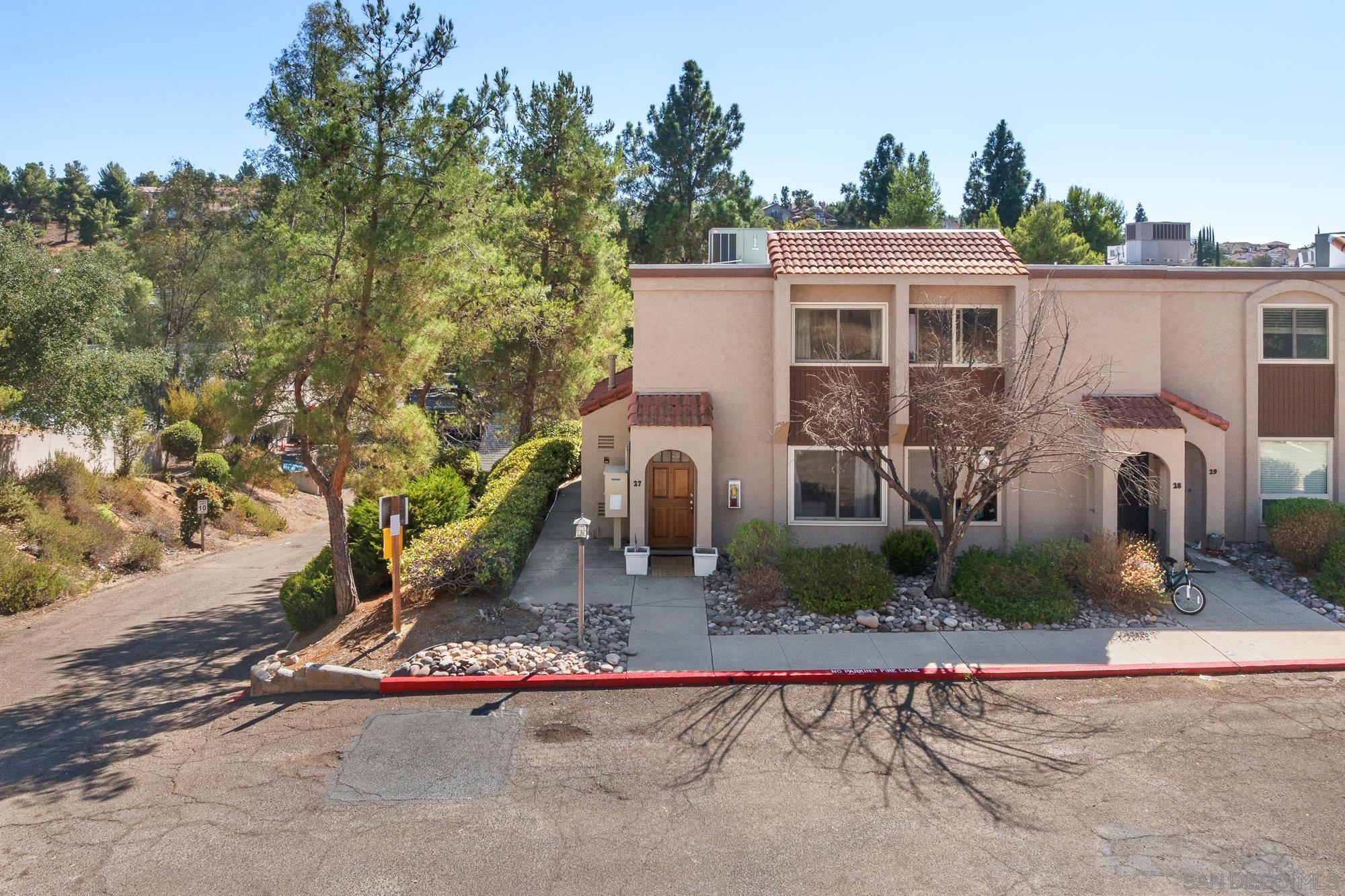 2616 Alpine 27 — photo