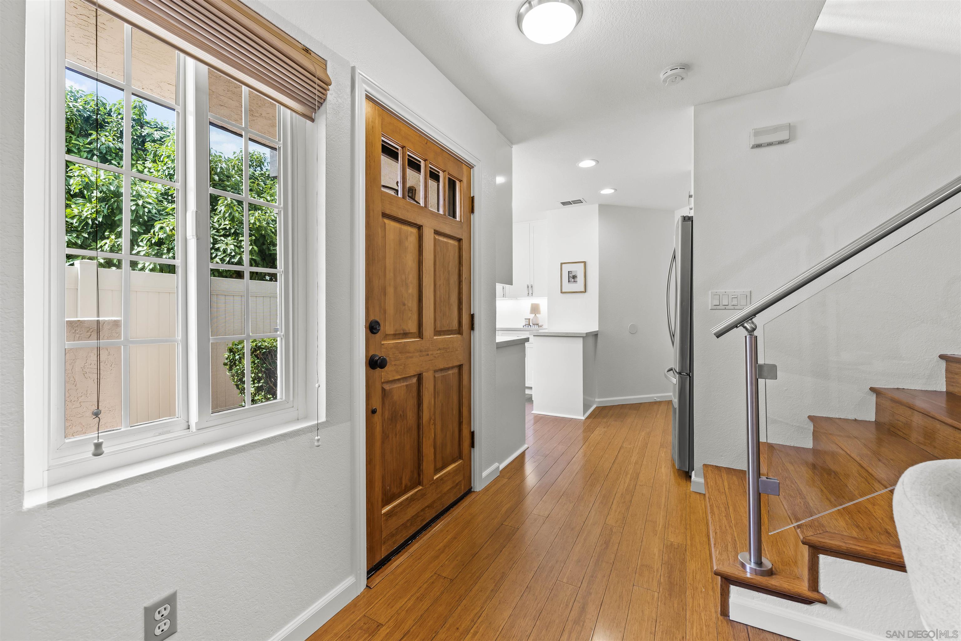 558 E Ave, Coronado, CA 92118 — photo 3