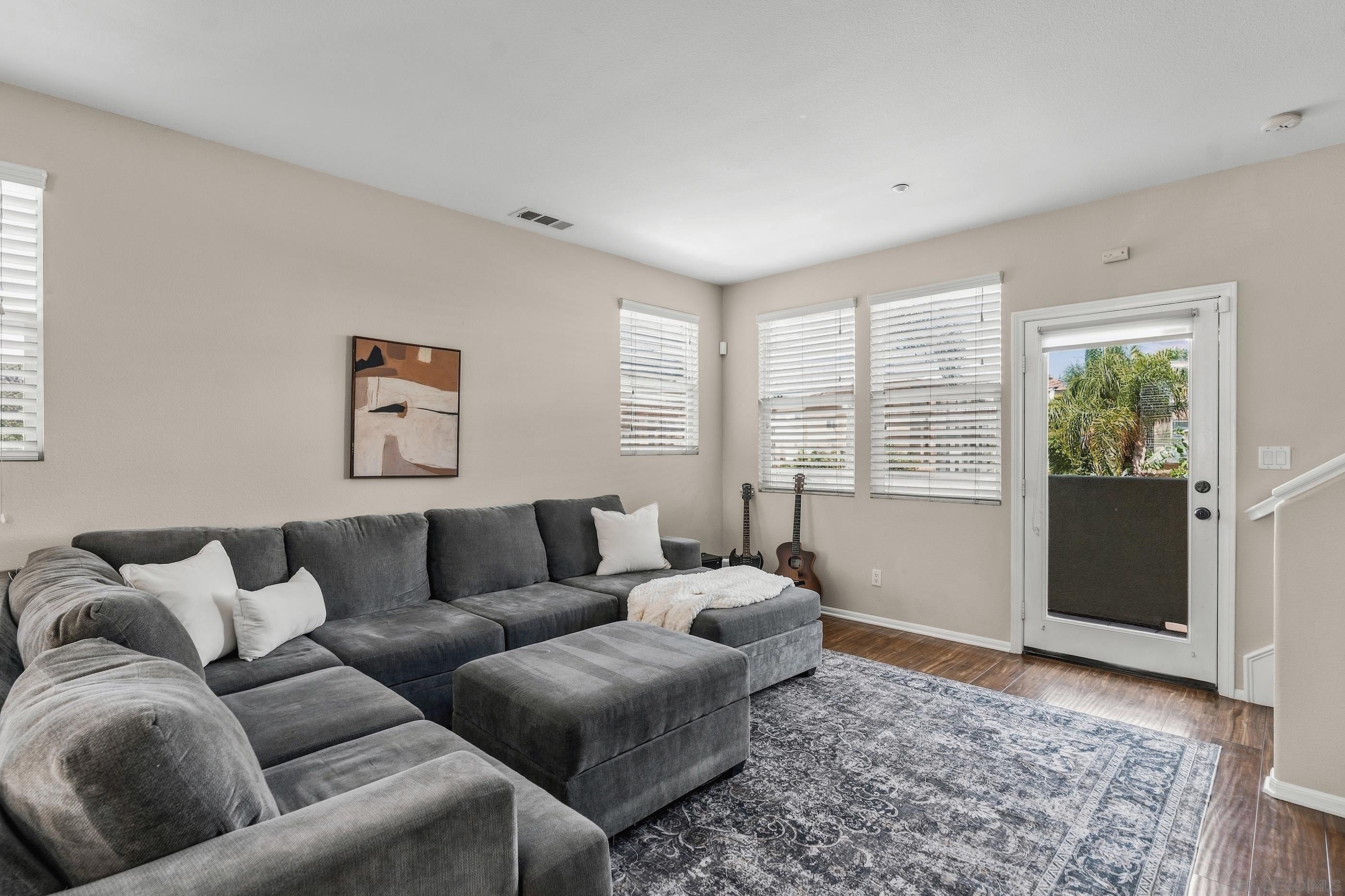 710 Paradise Way — photo