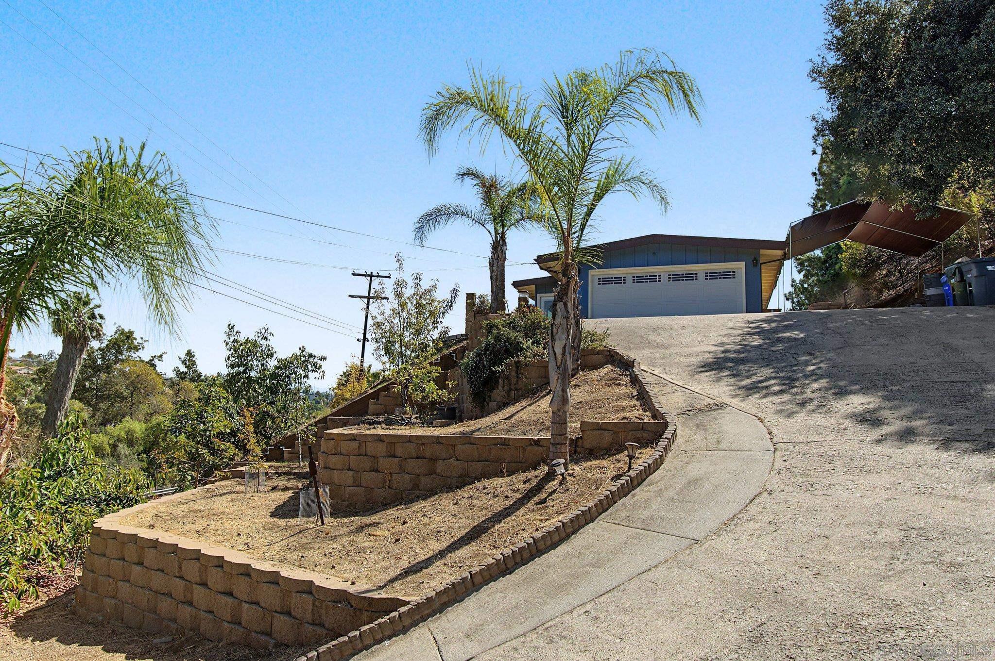 4262 Bancroft Dr — photo