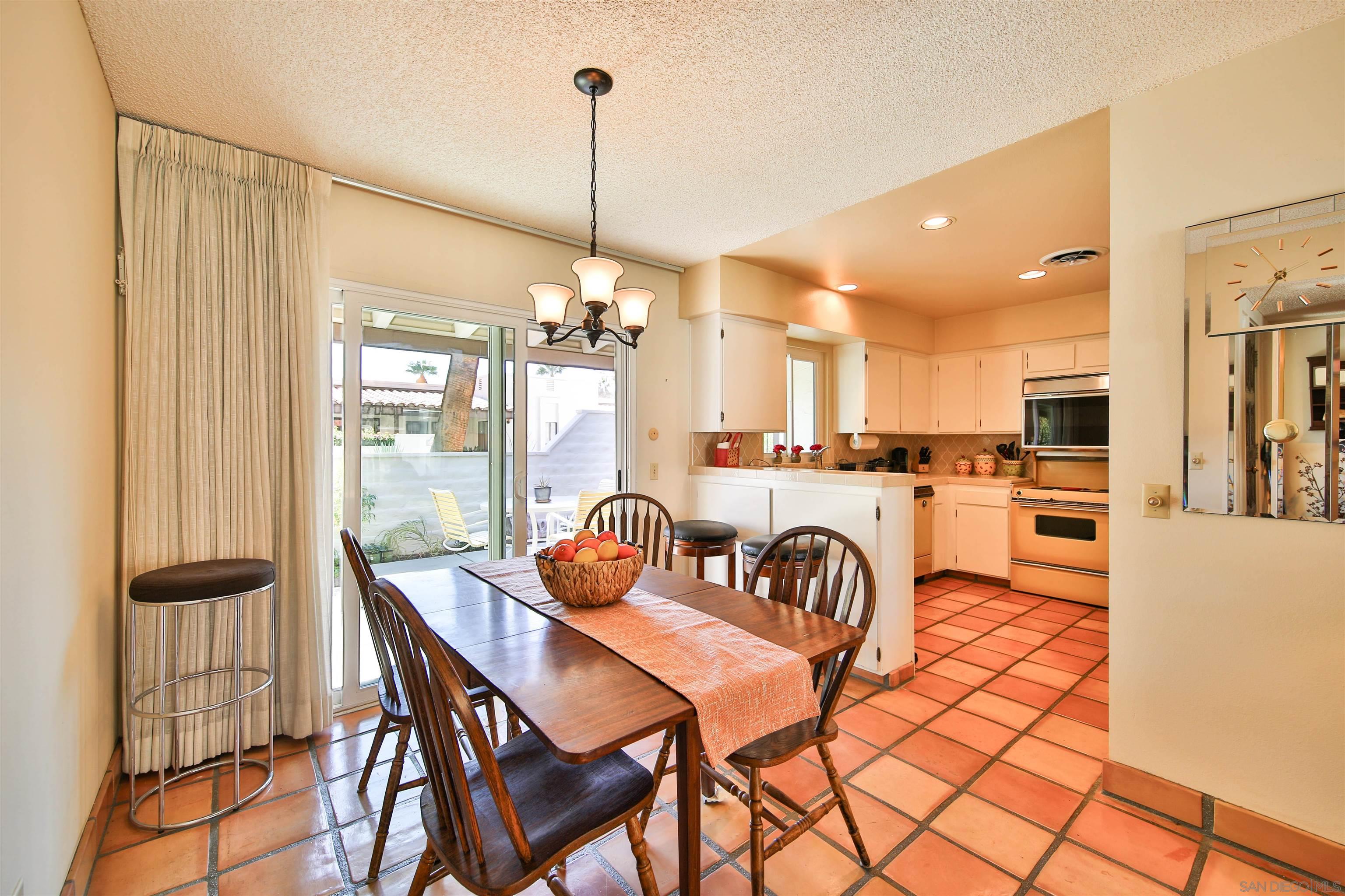 1682 Montezuma Ct Unit 13 — photo