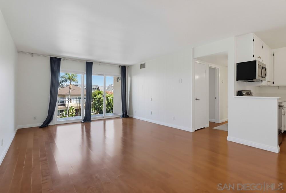 2244 2nd Ave Unit 33 — photo