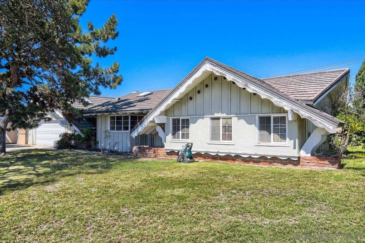 1809 W Harriet Ln — photo