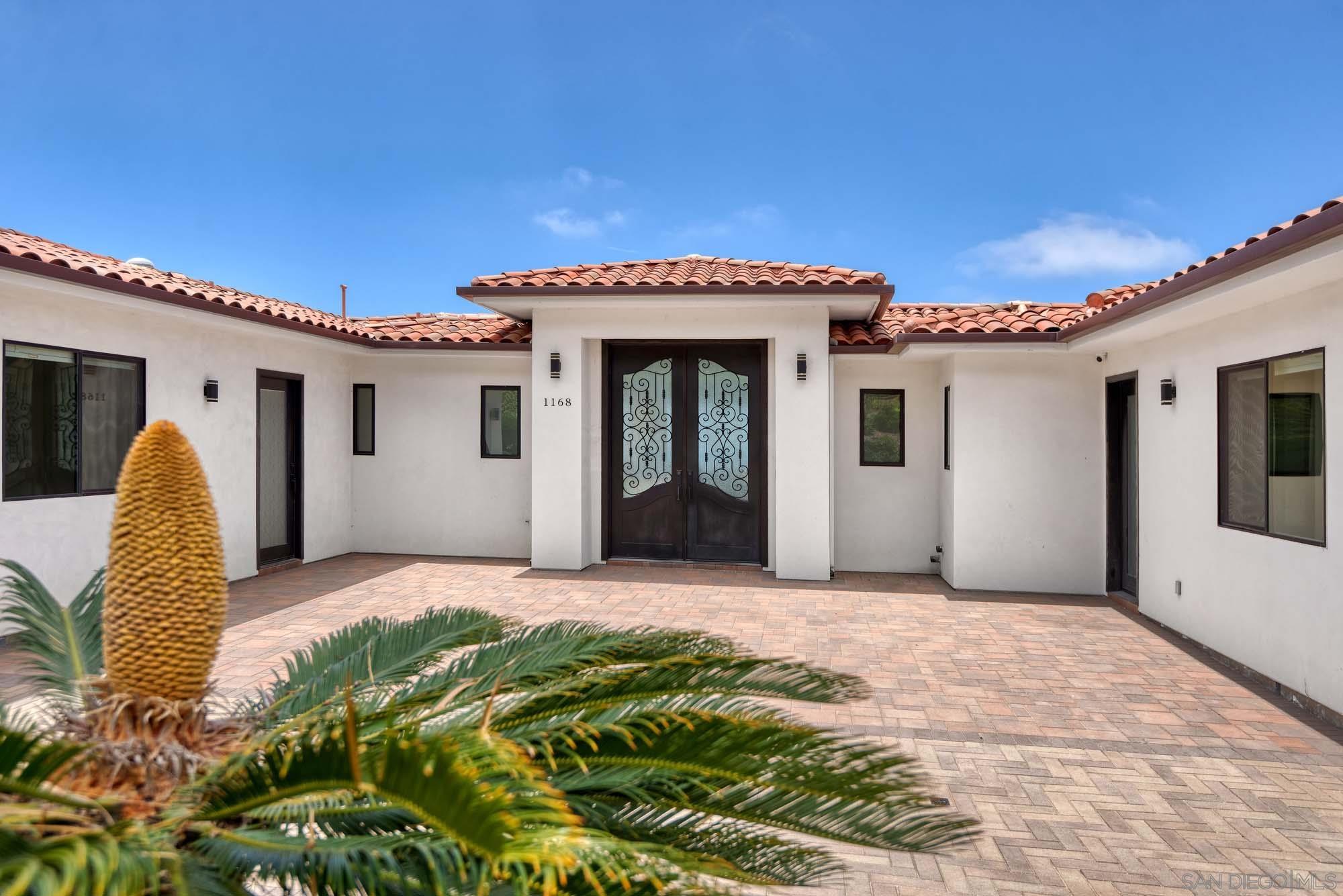 1168 Muirlands Vista Way — photo