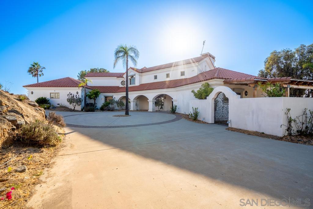 4029 Alta Loma Dr — photo