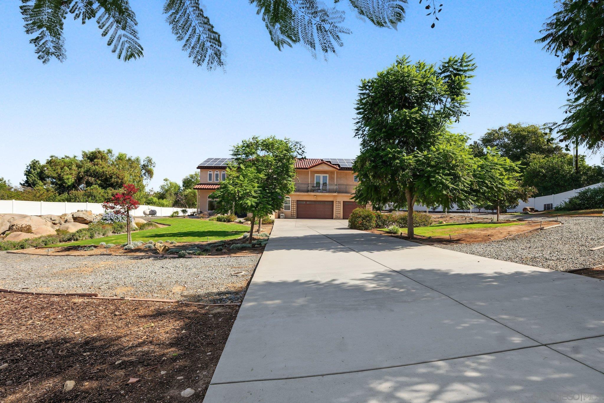 1946 Garrison — photo