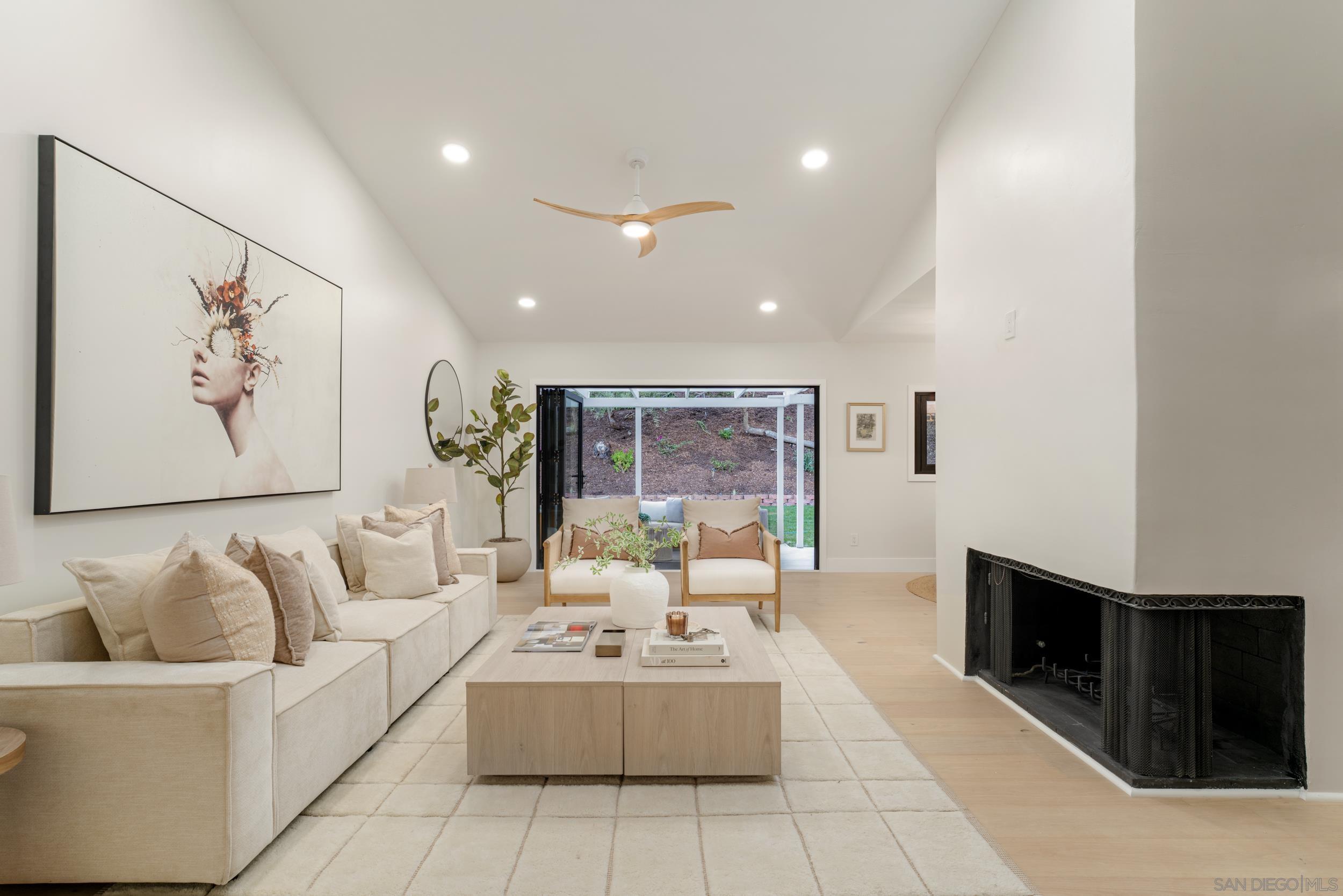 13452 Portofino — photo
