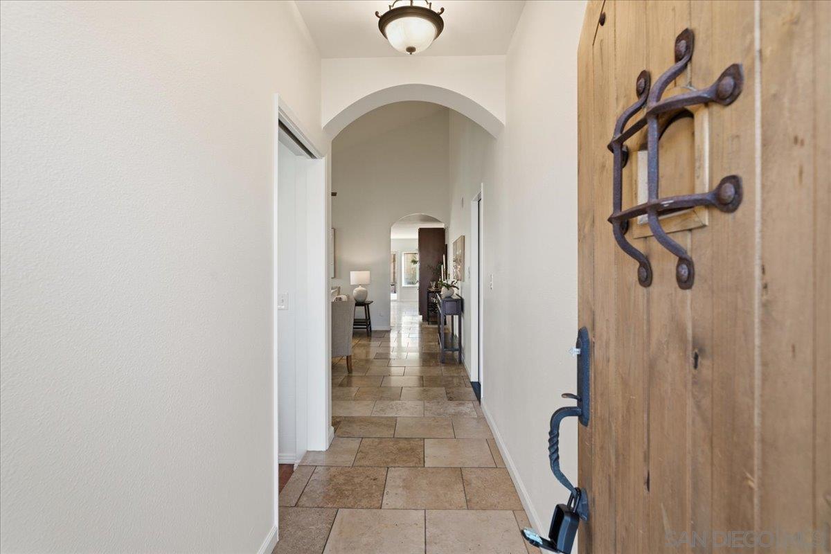 8611 Ara Pl — photo