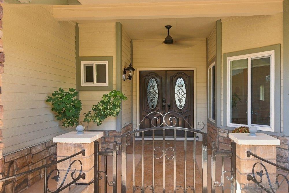1422 W Country Clb — photo