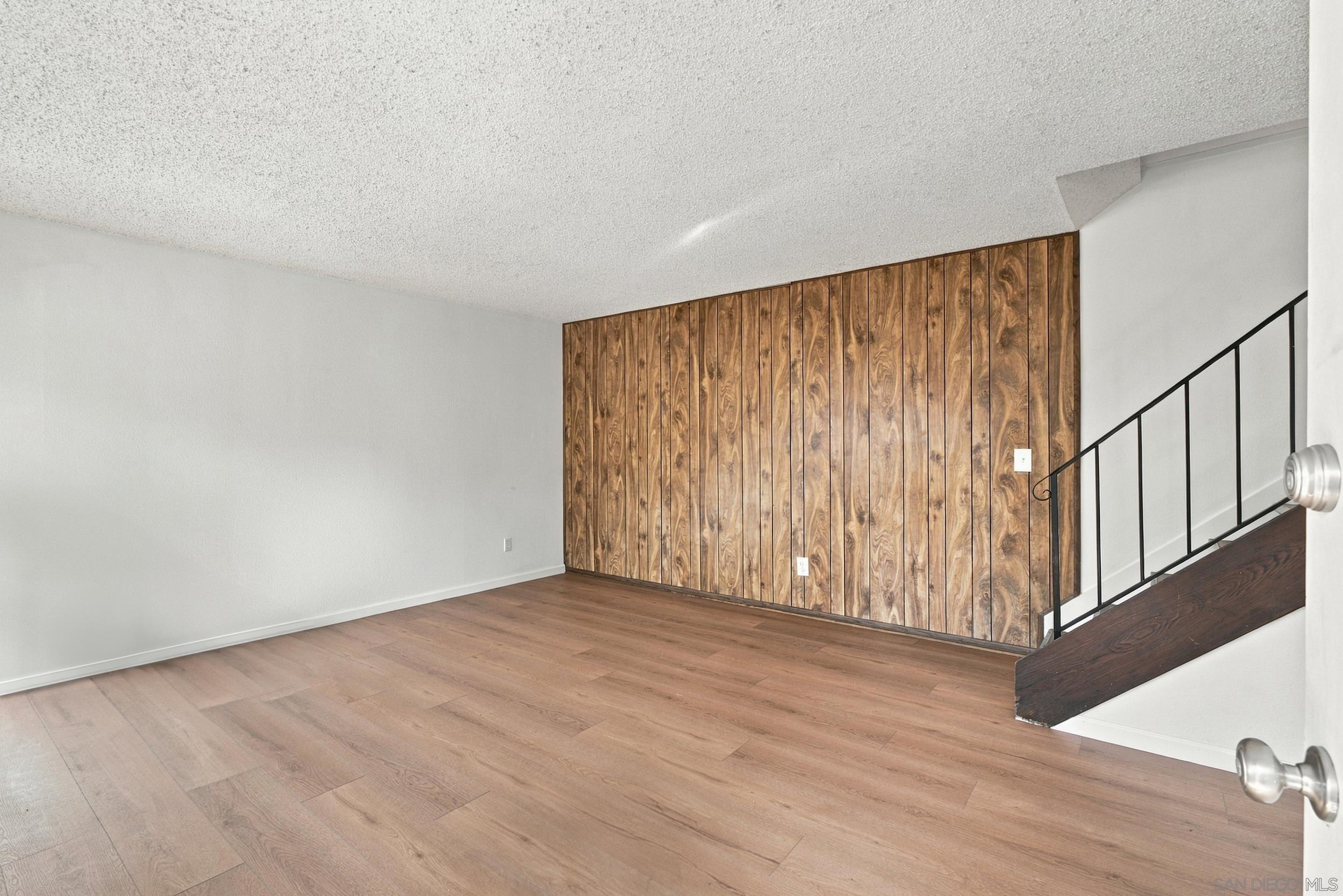 5343 Caminito Mindy — photo