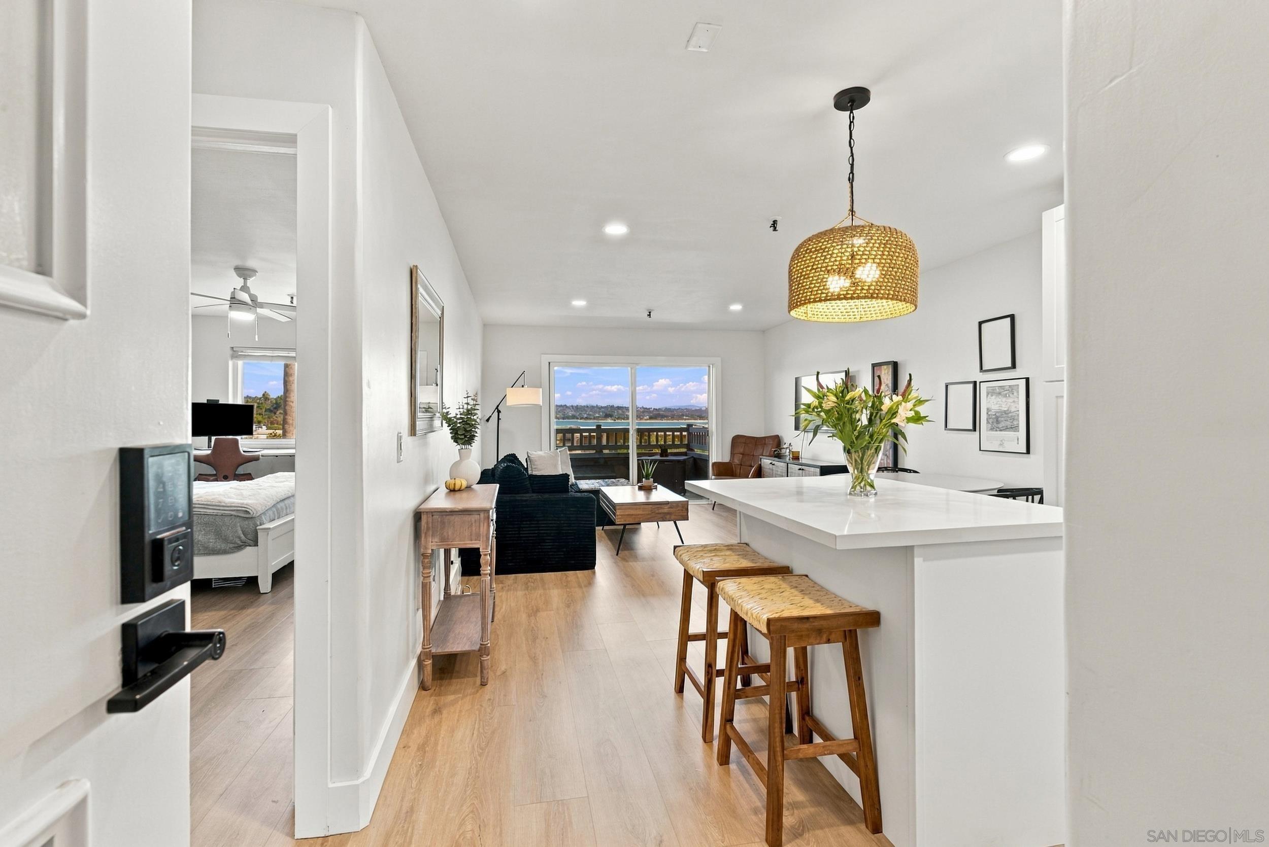 4015 Crown Point Dr Unit 104 — photo