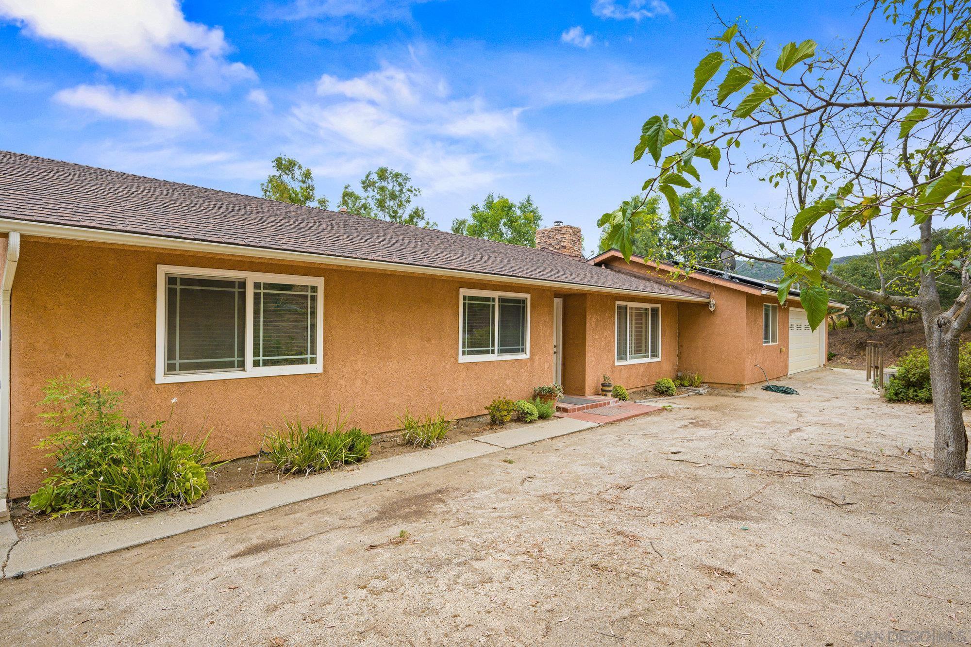 19602 Santee Ln — photo