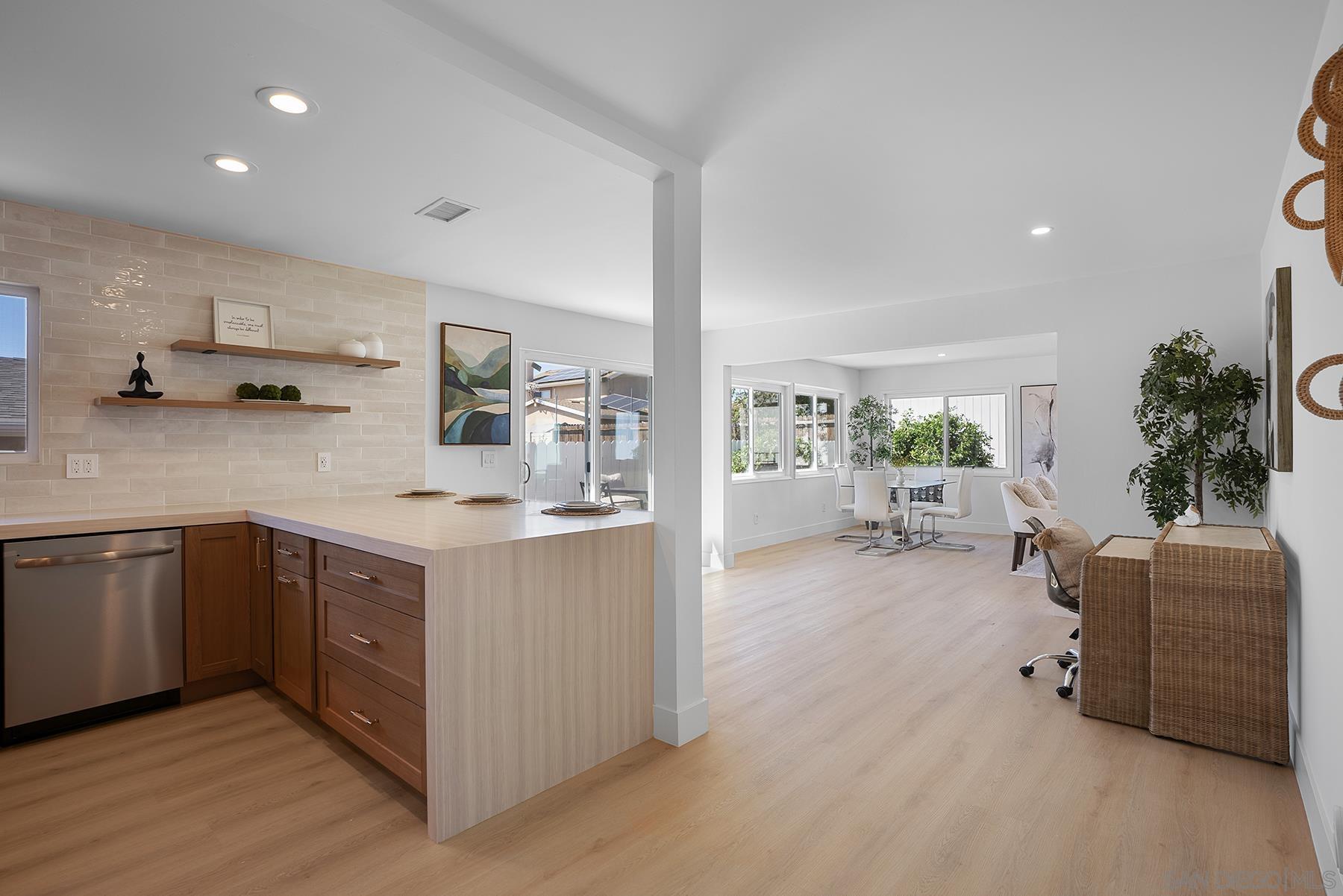 3270 Innuit Ave — photo
