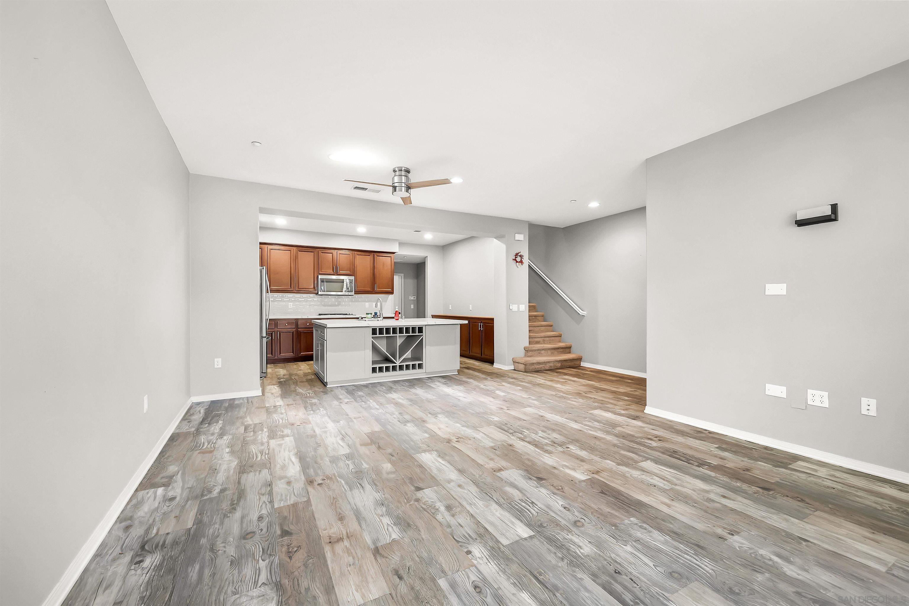 2221 Capistrano Way Unit 3 — photo