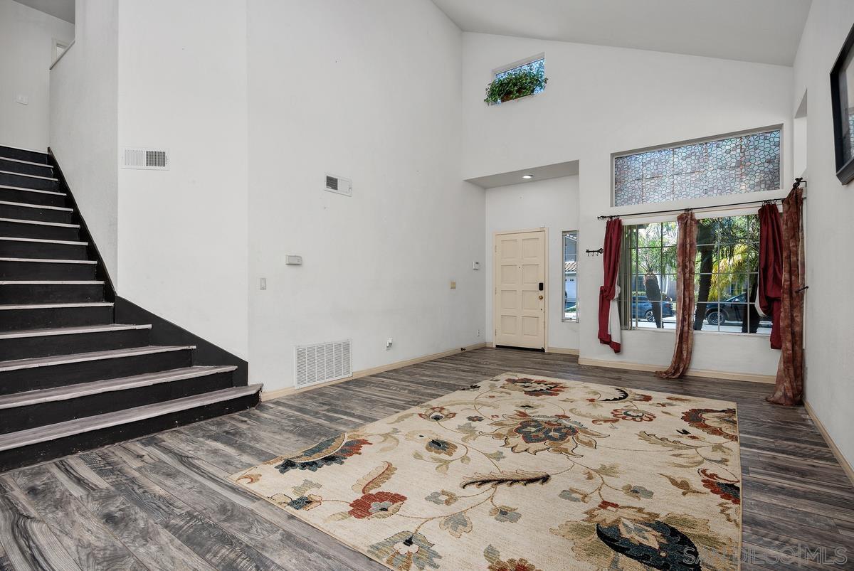 950 Tempera Ct, Oceanside, CA 92057 — photo 2