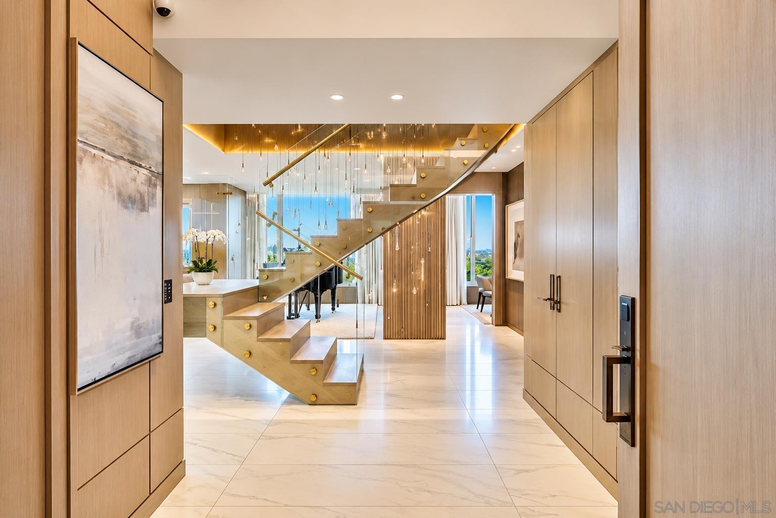 2500 Sixth Ave Penthouse — photo