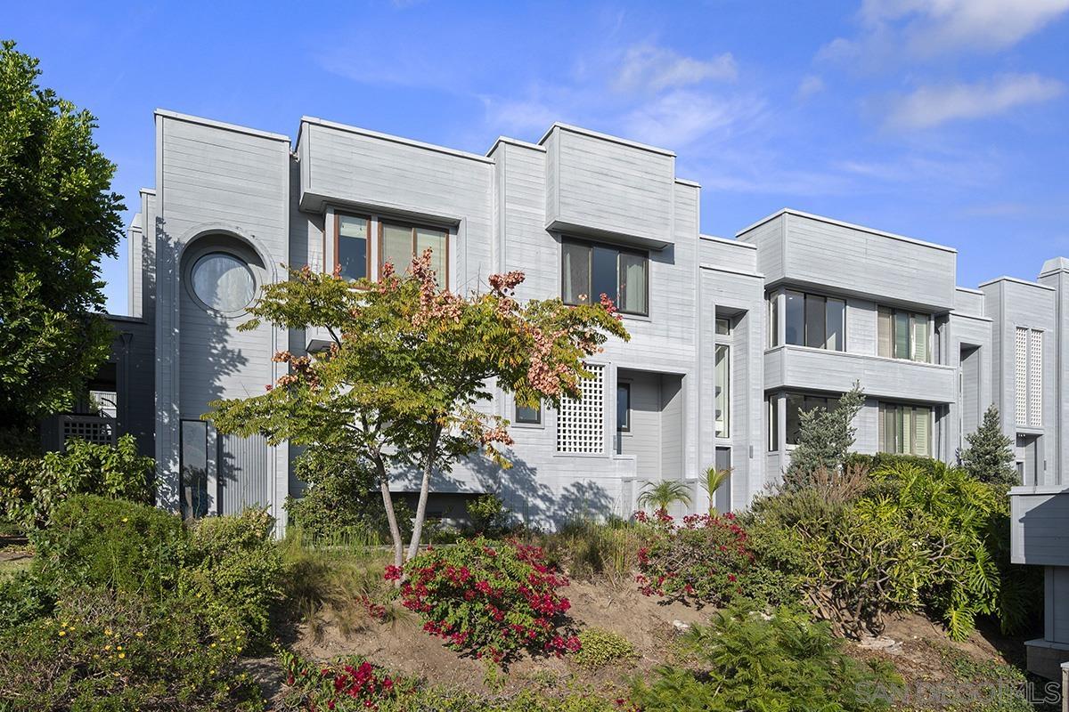 955 Intrepid, Del Mar, CA 92014 — photo 2