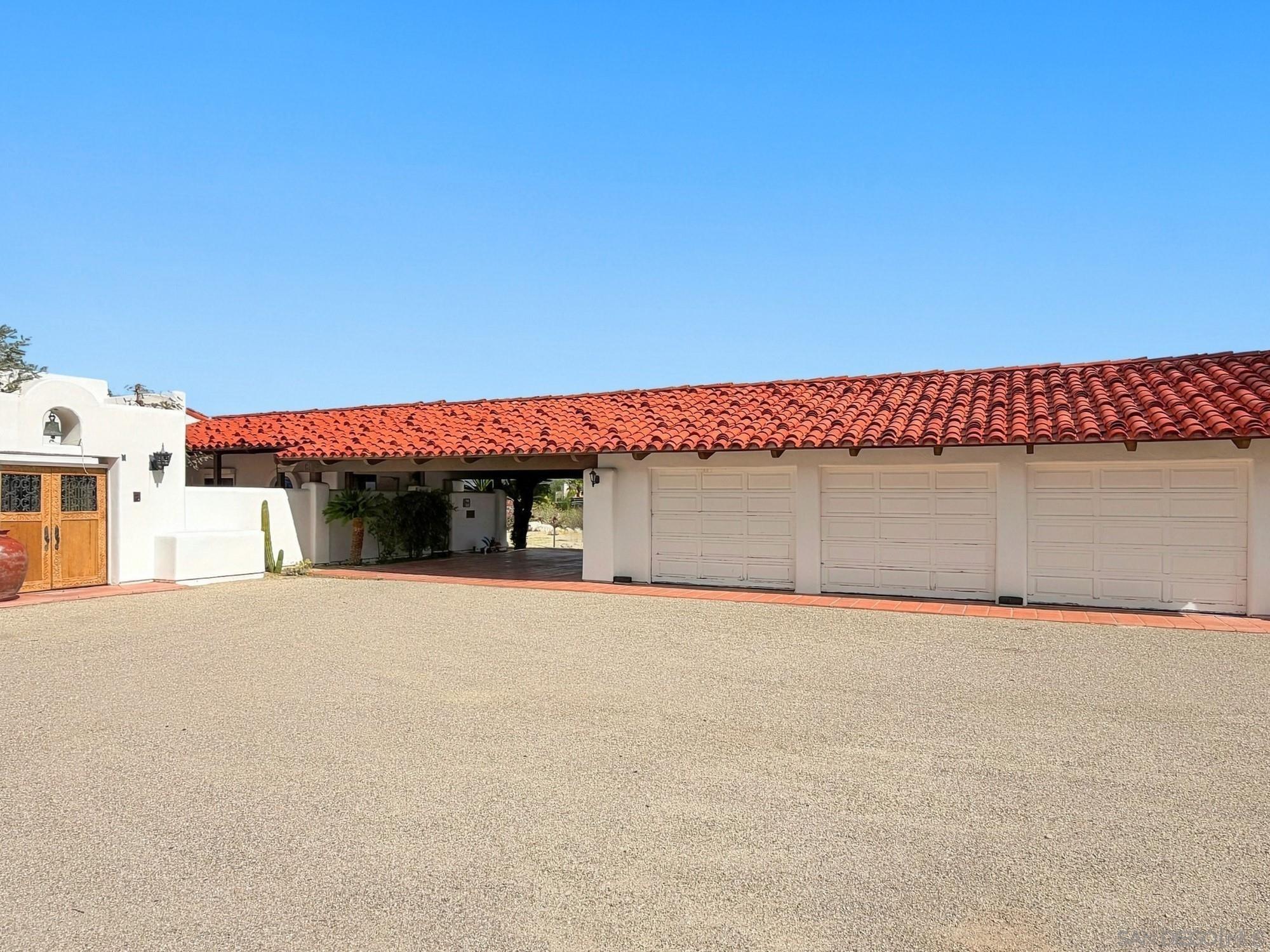 275 Verbena Dr — photo