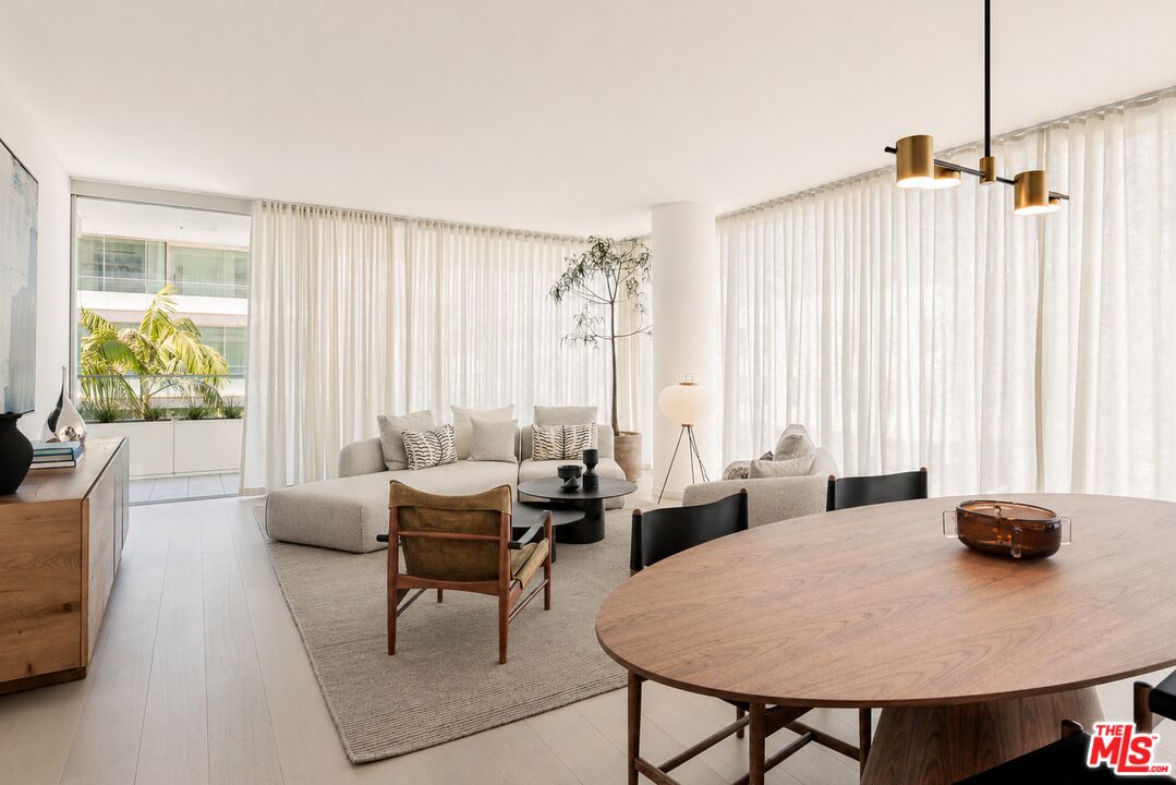 9200 Wilshire Blvd Unit 301E — photo