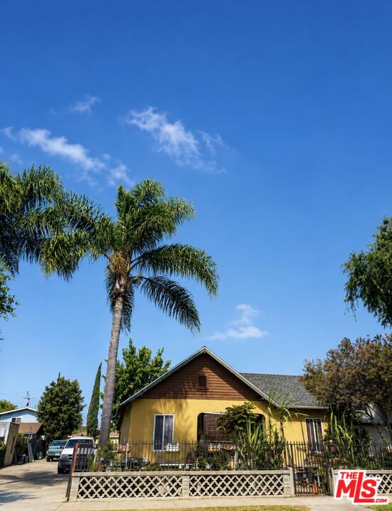 409 S Rose St — photo