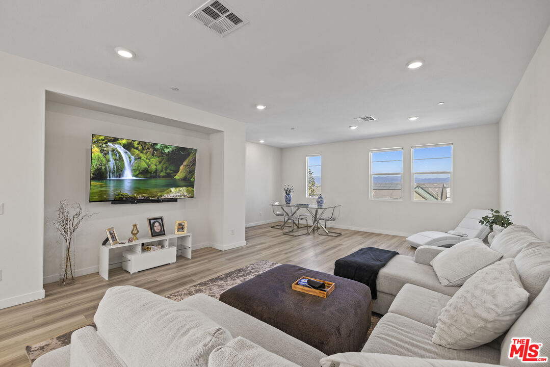 27109 Valley Oak Pl — photo