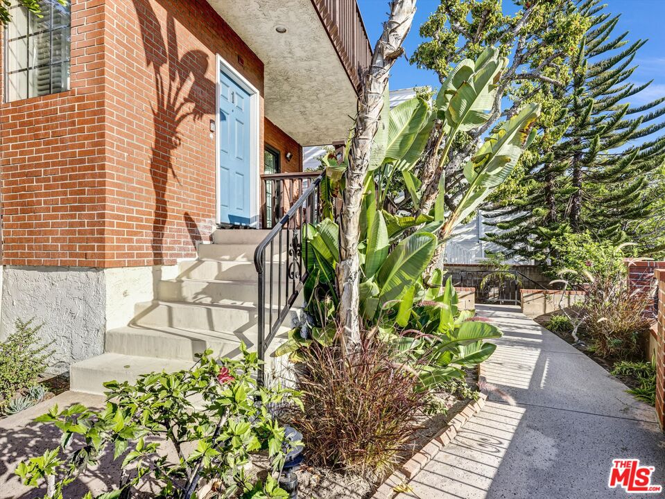 324 N Catalina Ave Unit 1 — photo