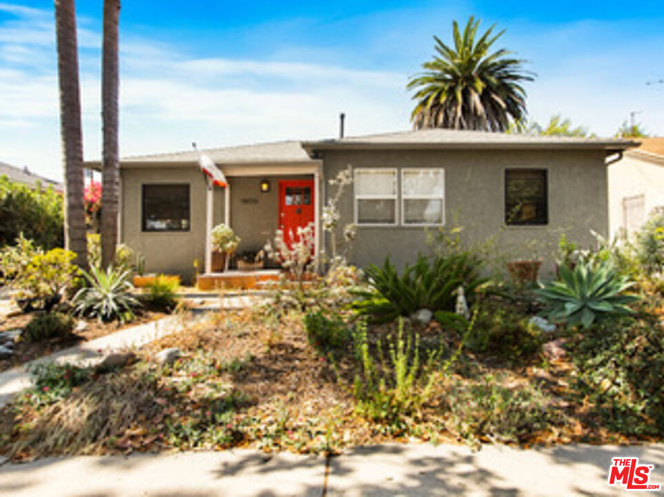 1809 S Orange Grove Ave — photo