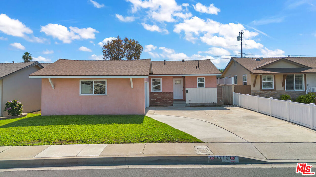 1716 W Piru St — photo