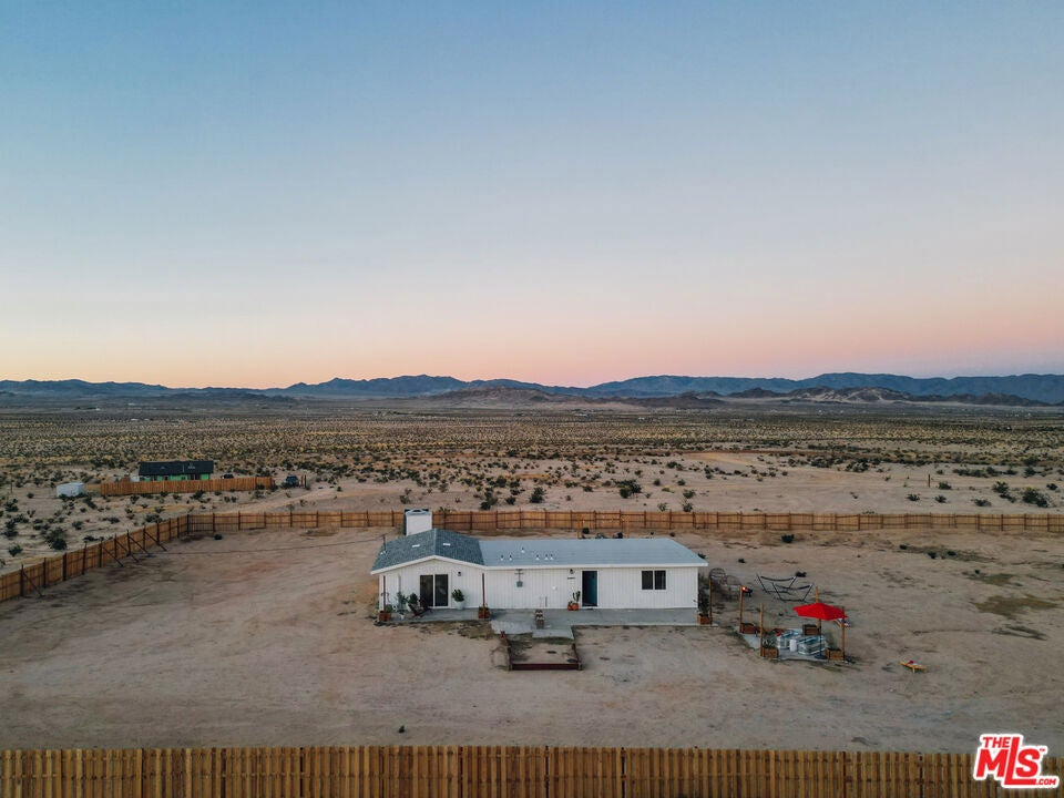77575 Two Mile Road — photo