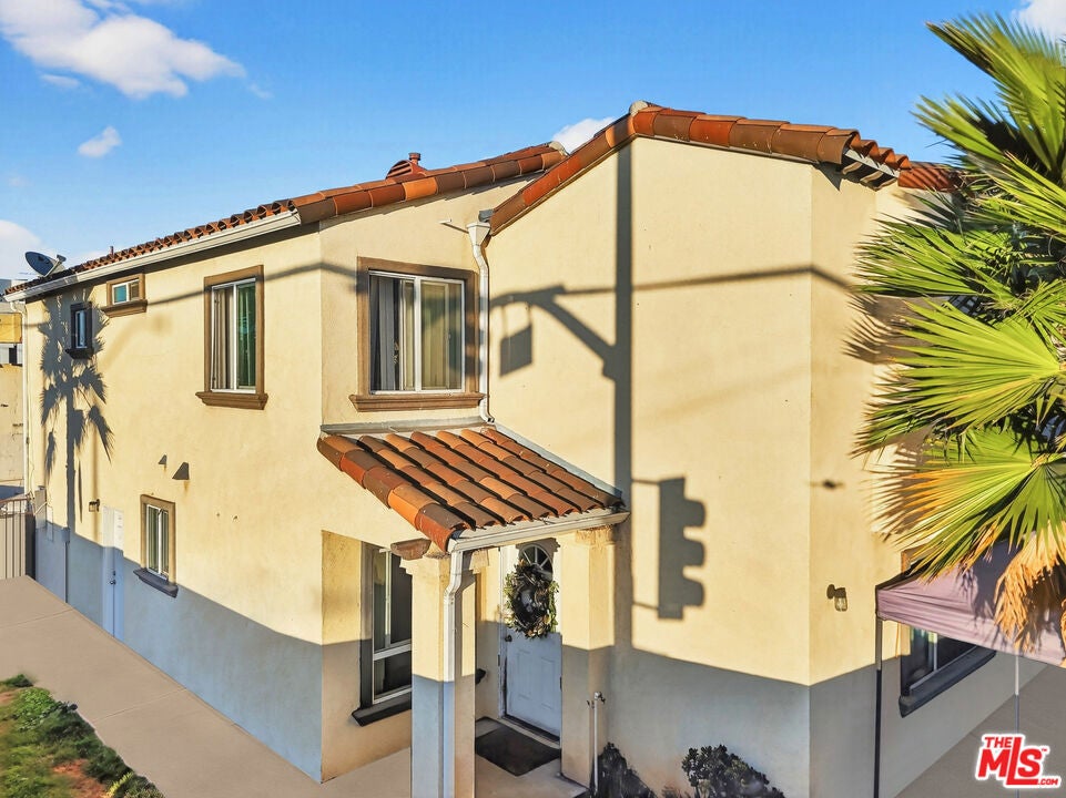 1503 E Gage Avenue — photo