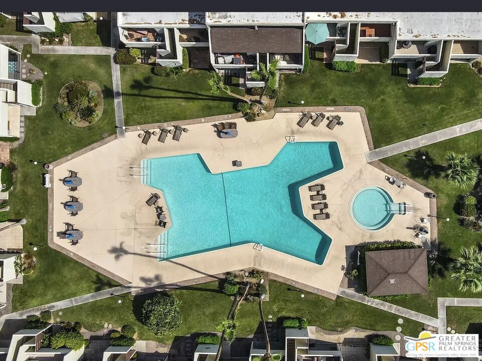 1655 E Palm Canyon Drive 111 — photo
