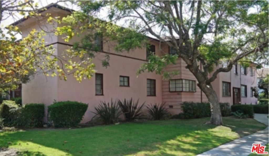 4063 Abourne Road B — photo