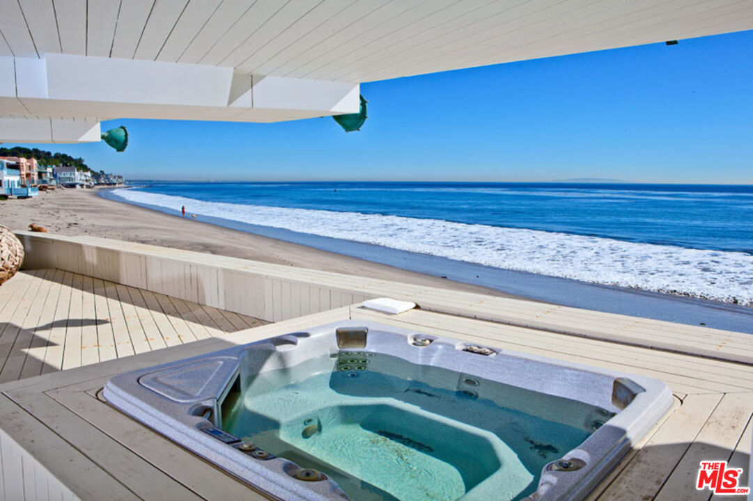 27348 Pacific Coast Hwy — photo