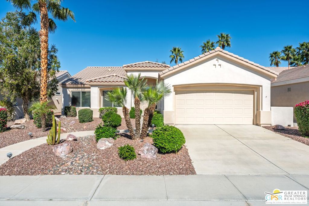 78254 Grape Arbor Avenue — photo
