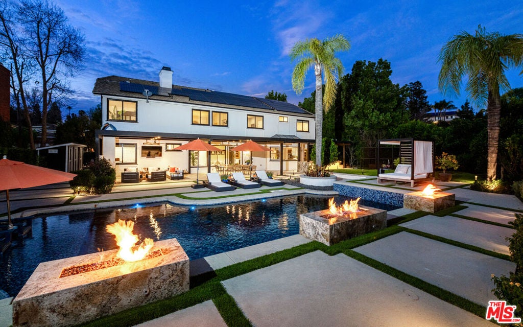 29402 Deerview Court — photo