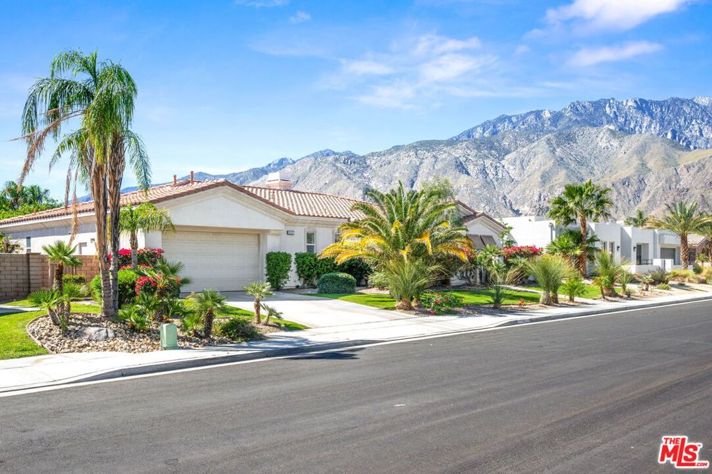 1441 Lorena Way — photo