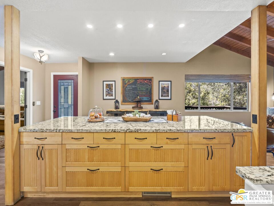 53825 Marian View Drive — photo