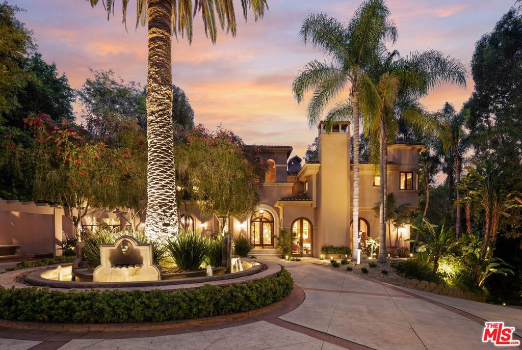 2700 Benedict Canyon Drive — photo
