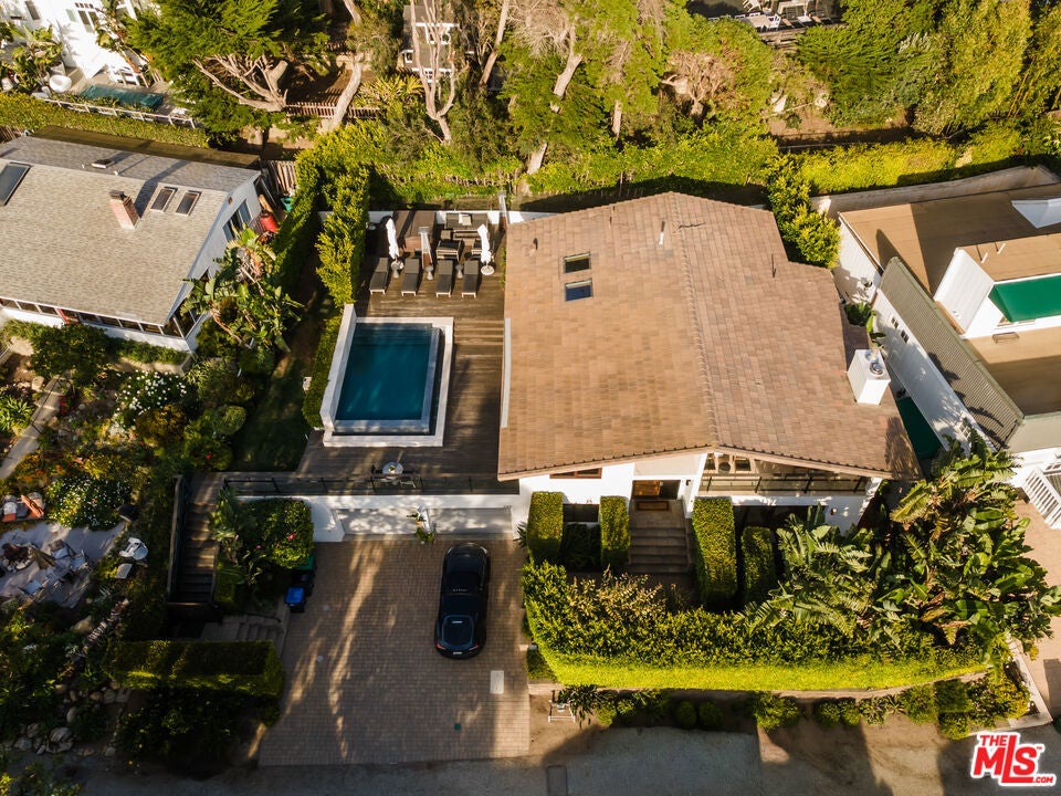 31851 Sea Level Drive — photo