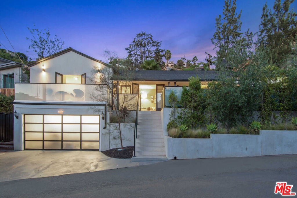1601 Sunset Plaza Drive — photo