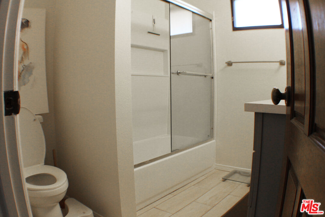 Home in El Segundo, CA 90245 — photo 2