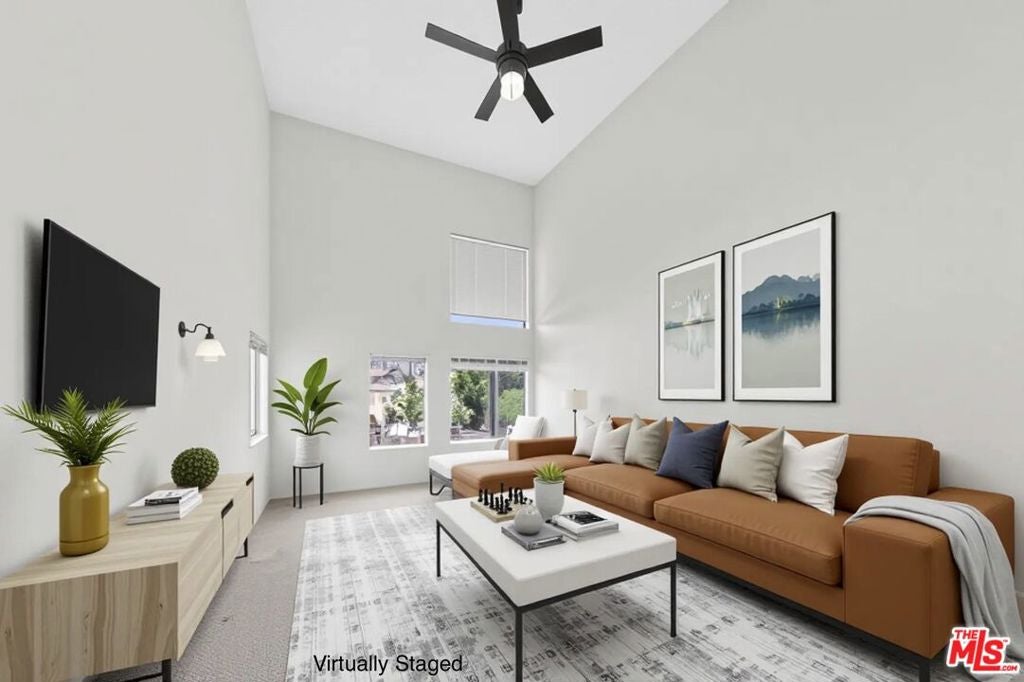 1118 Valencia Street 310 — photo