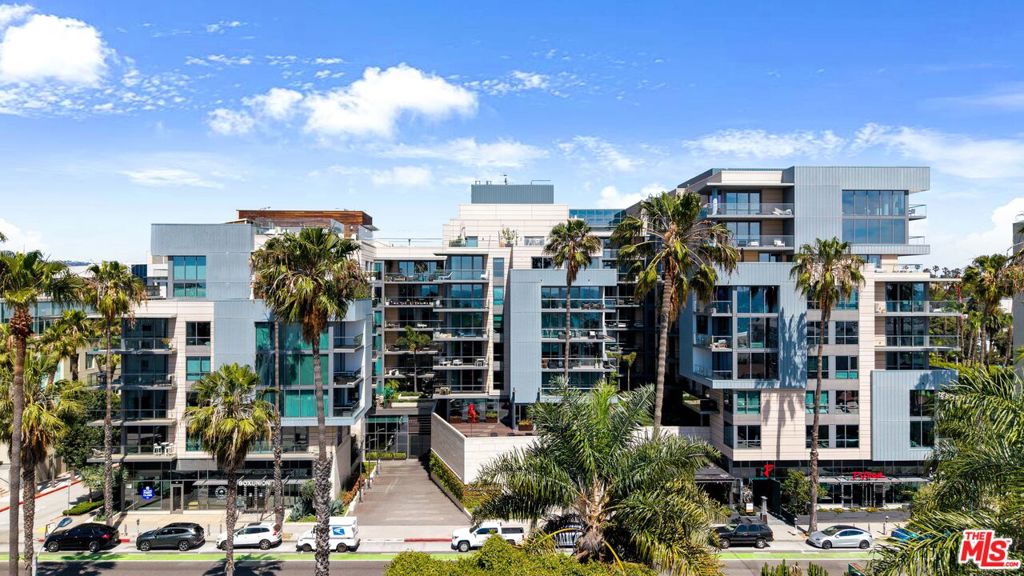 1755 Ocean Avenue 303 — photo
