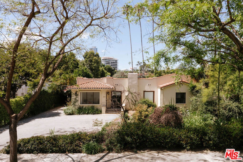 505 N Roxbury Drive — photo