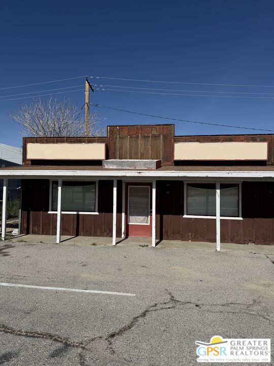 56560 29 Palms Highway — photo